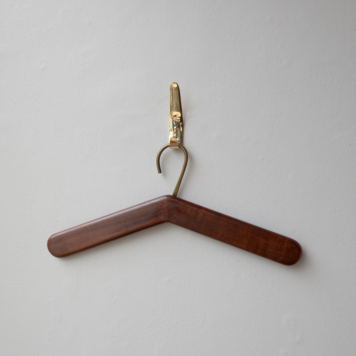 Vintage Walnut Hanger / Mod. 4650 / Carl Auböck