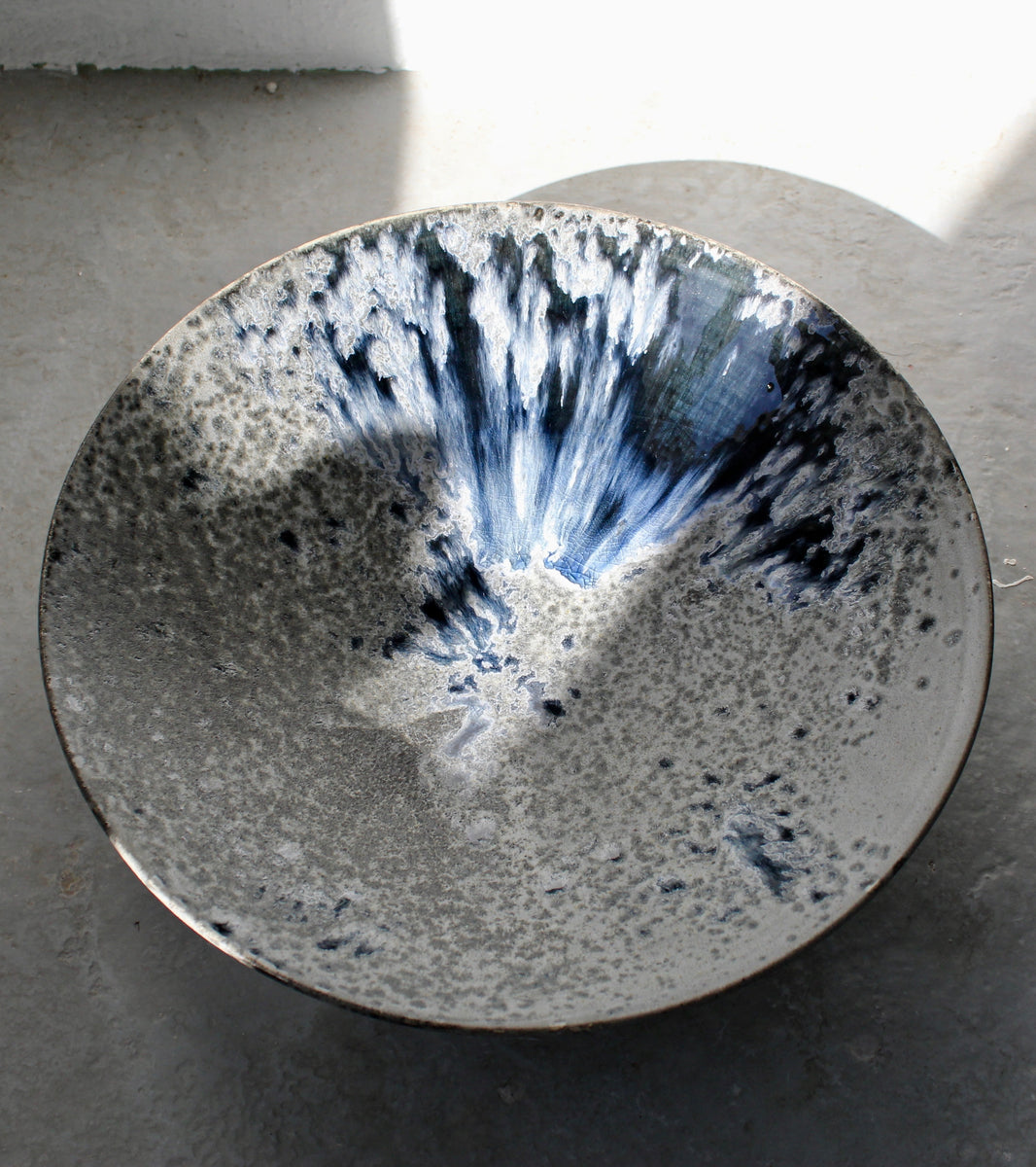 Small Charger <br> Dripping Black & Blue Glaze