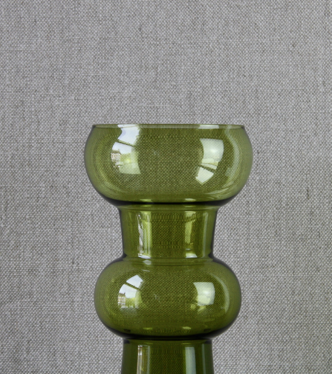 Olive Green Model 1560 Vase / Tamara Aladin, 1973