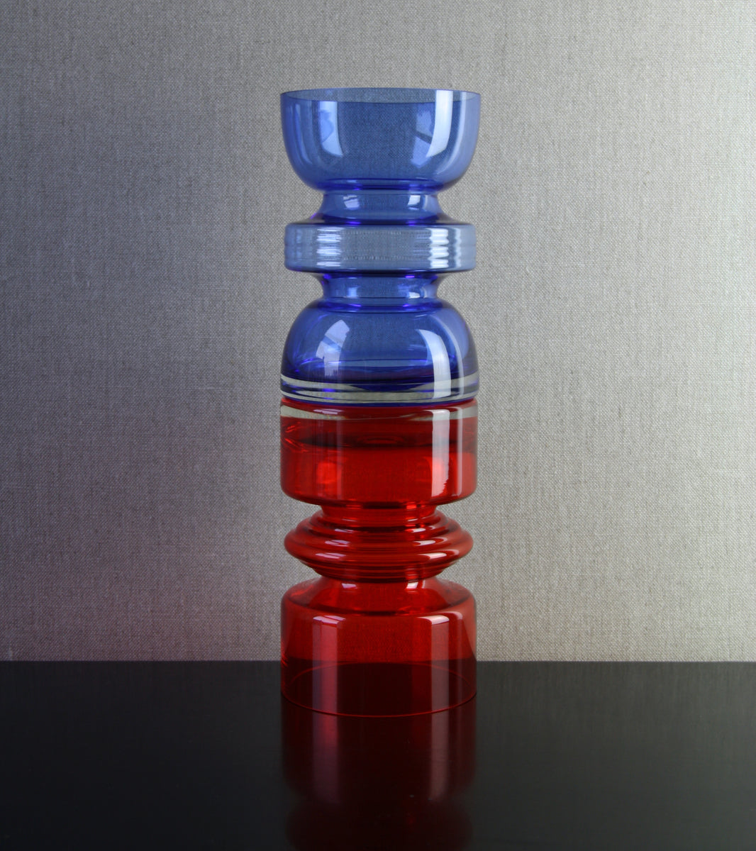 Blue Model 1441 "Tiimalasi" (Hourglass) Vase / Nanny Still, 1970