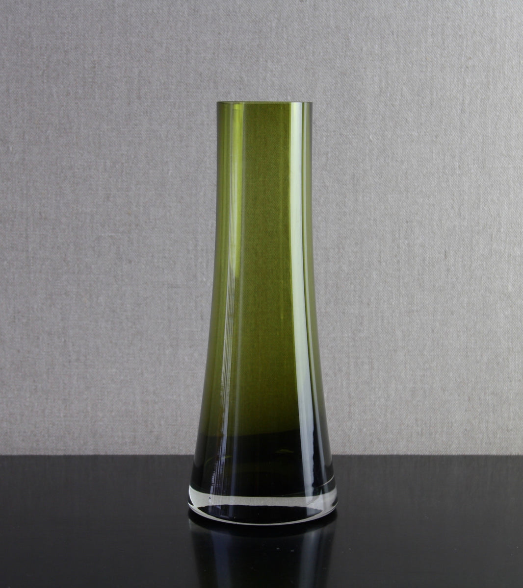 Olive Green Model 1368 Vase by Tamara Aladin, C. 1970